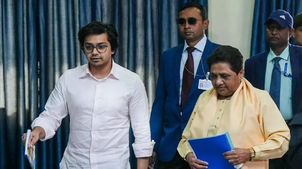 mayawati and akash anand