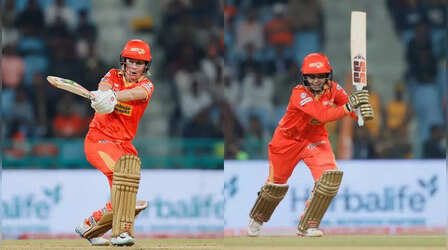 WPL 2025, GG vs DC: हरलीन देओल की आतिशी पारी की बदौलत गुजरात ने दी दिल्ली को मात, हार के बावजूद प्लेऑफ में हुई कैपिटल्स की एंट्री