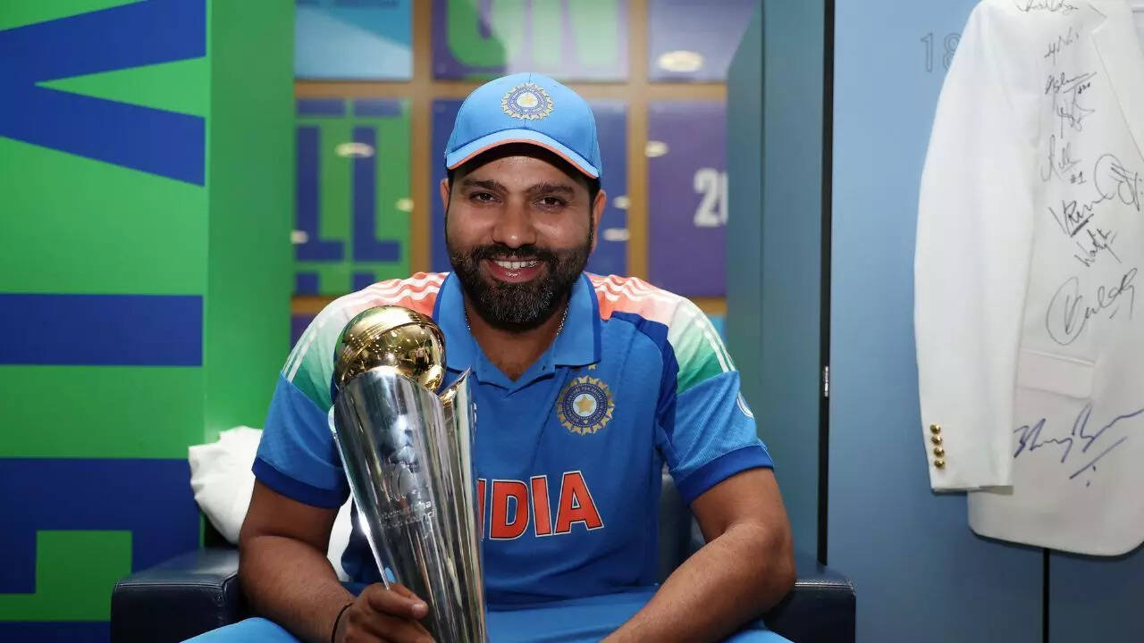 Rohit Sharma with champions trophy