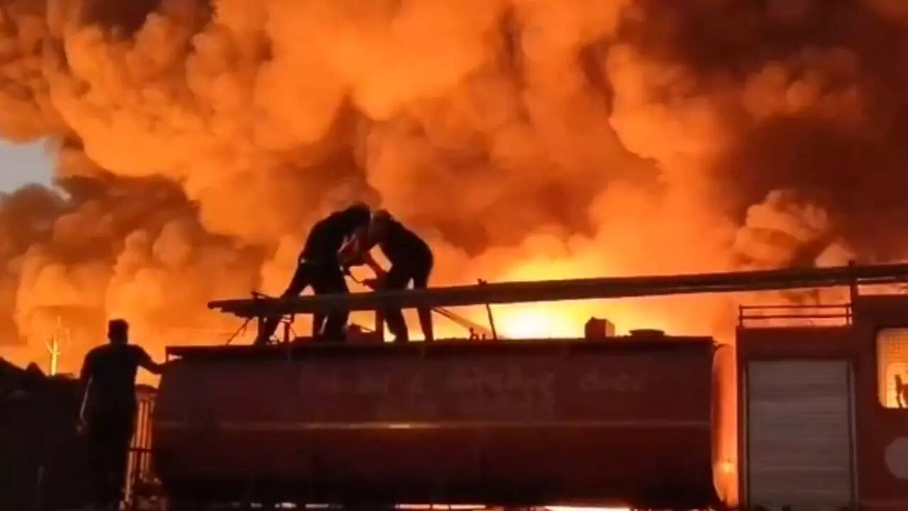 Gujarat massive fire