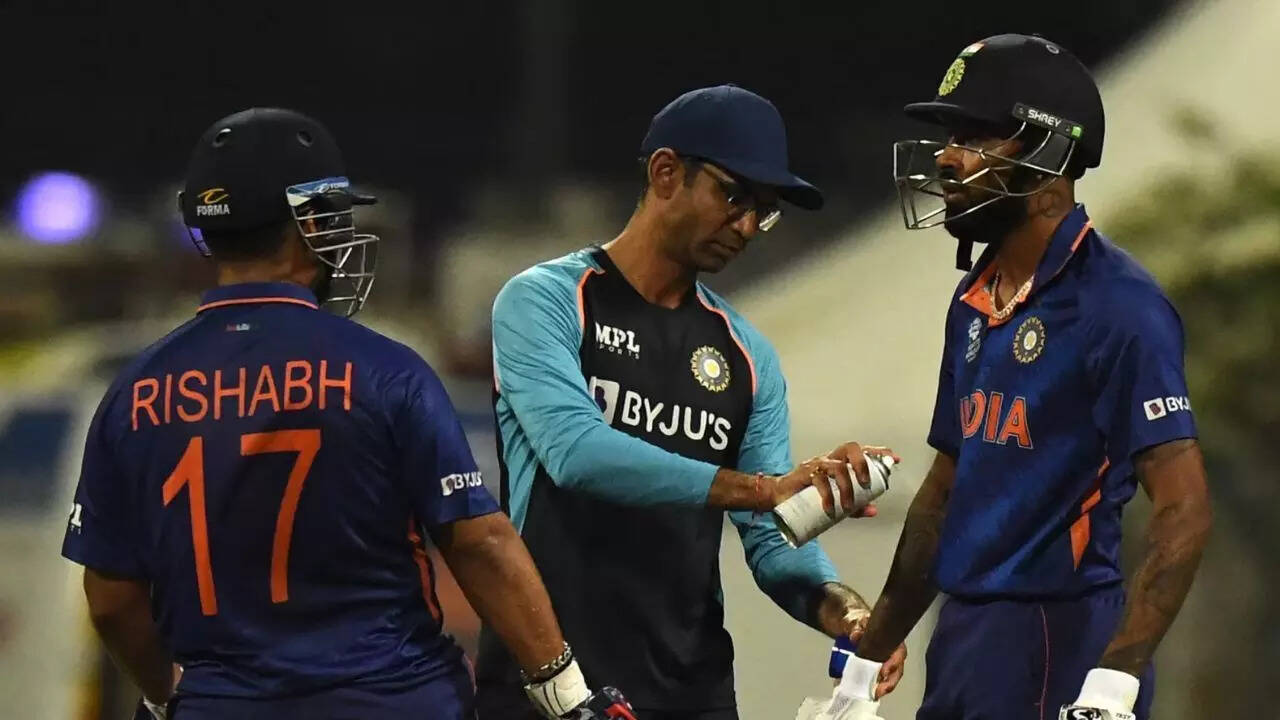 team India physiotherapist Nitin Patel resign