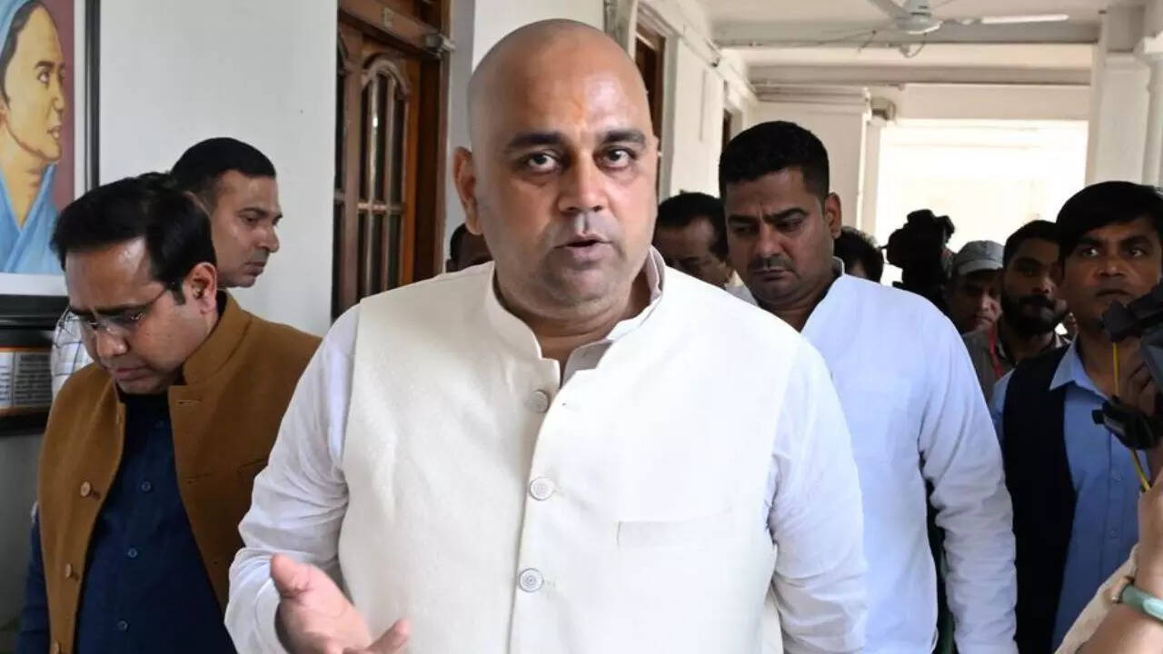 Delhi Health Minister