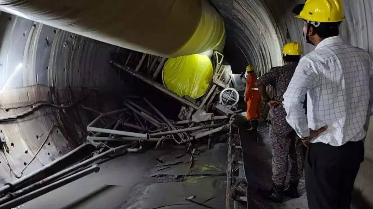telangana tunnel collapse