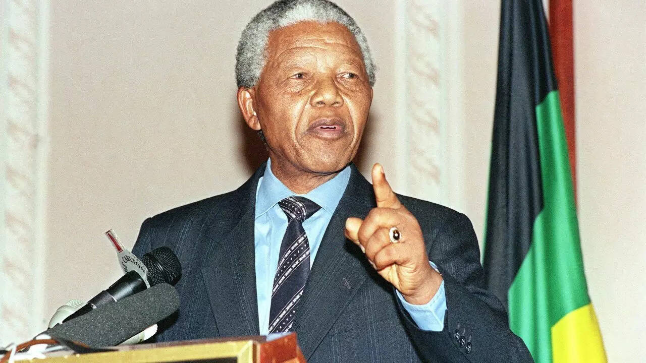Nelson Mandela Motivational Quotes in Hindi