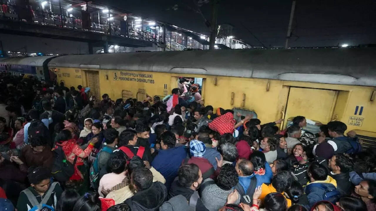 new delhi station stampede