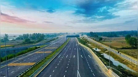 यूपी के इस शहर में हेरिटेज कॉरिडोर बनाने की तैयारी तेज, बांके बिहारी तक बनेगा लिंक एक्सप्रेसवे; YEIDA को मिली शासन से मंजूरी