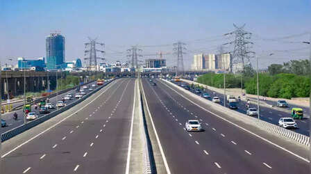 ग्रेटर नोएडा एक्सप्रेसवे की सर्विस रोड पर कल रास्ते बंद, जानें क्या है कारण