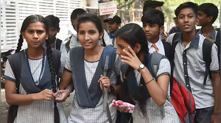 Bihar Board 12th Result 2025: 12वीं के बाद मिलती हैं ये टॉप सरकारी नौकरियां, सैलरी और सुविधाएं जबरदस्त