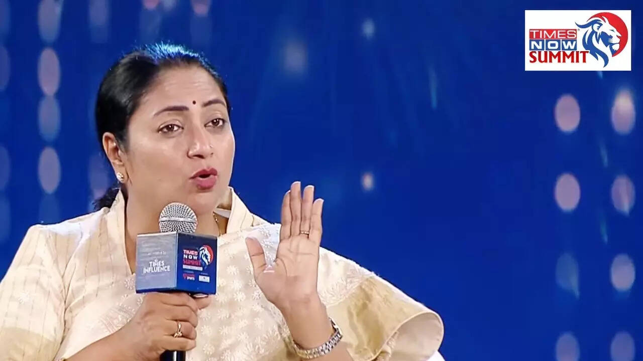 Rekha Gupta on Delhi Education System.