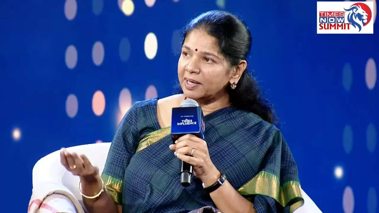DKM MP Kanimozhi Karunanidhi.