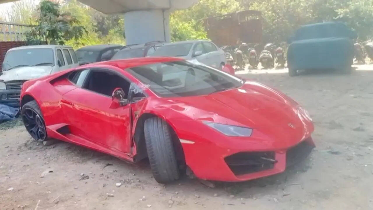 Noida Car Accident