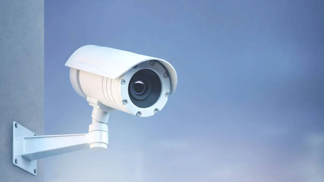 Delhi CCTV
