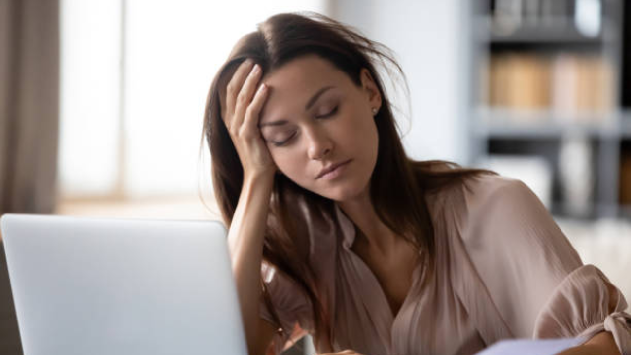 symptoms of lack of sleep