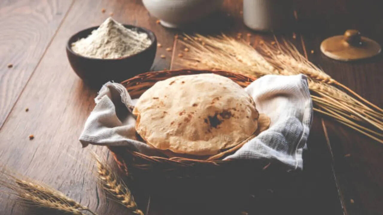How To Knead Dough For Soft Chapati