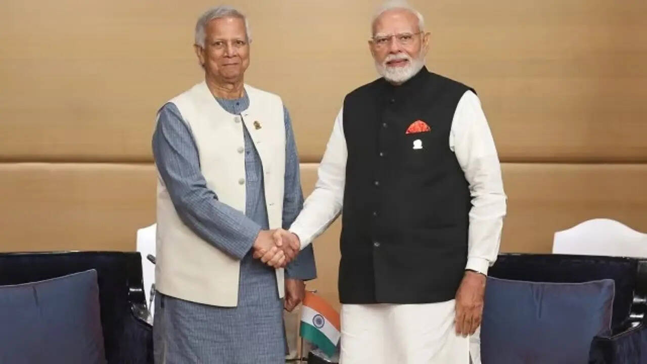 PM Modi, Md Yunus