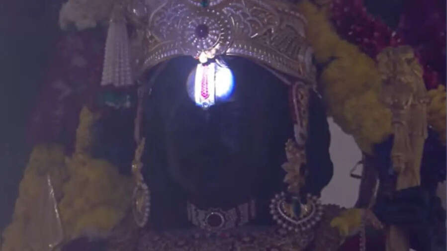 Ram Lalla Surya Tilak