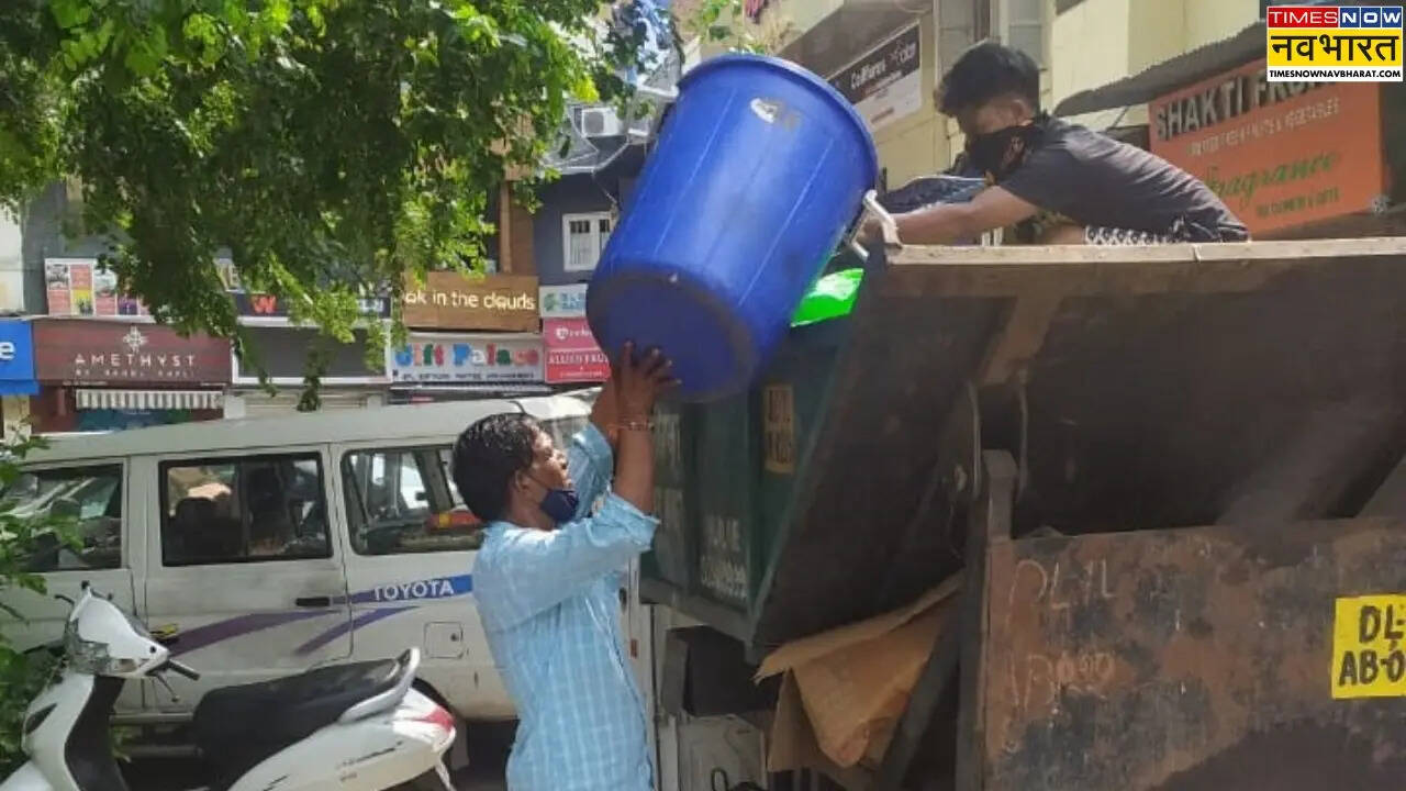 user charge on garbage collection in delhi