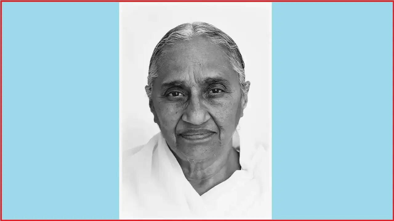 ब्रह्माकुमारी ईश्वरीय विश्वविद्यालय की प्रमुख राजयोगिनी दादी रतनमोहिनी जी का निधन