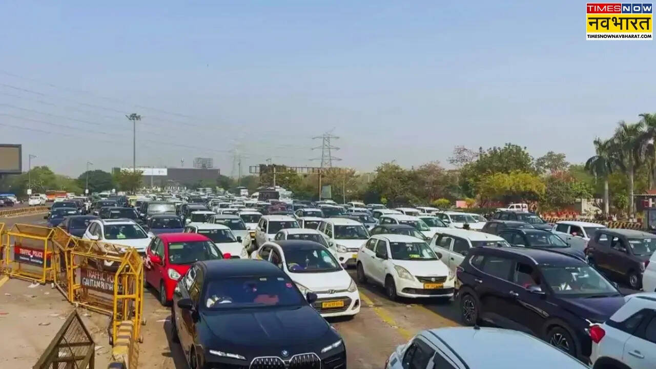 road over shahberi drain to ease traffic betwwen crossing republik