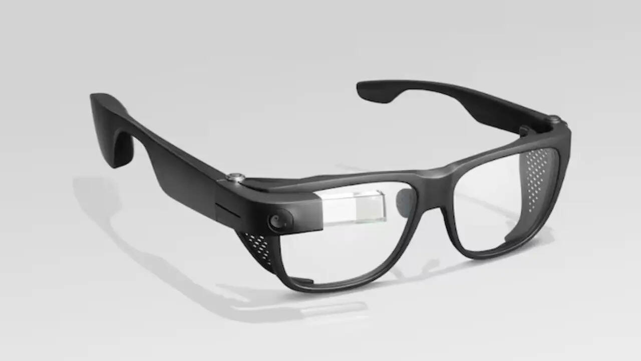 Google AR glasses (image-google)