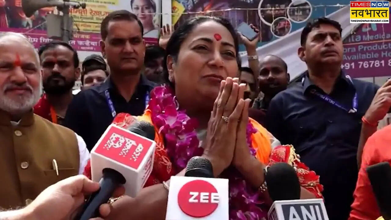 CM Rekha Gupta Talking to media