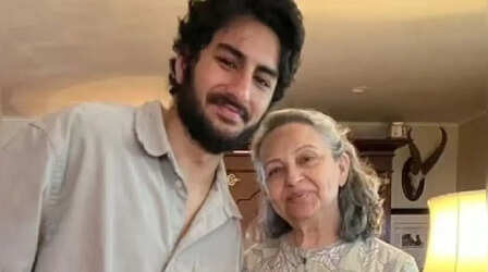 दादी शर्मिला टैगोर को पसंद नहीं आई पोते इब्राहीम अली खान की पहली फिल्म 'नादानियां', एक्ट्रेस ने कुछ यूं दिया रिव्यू