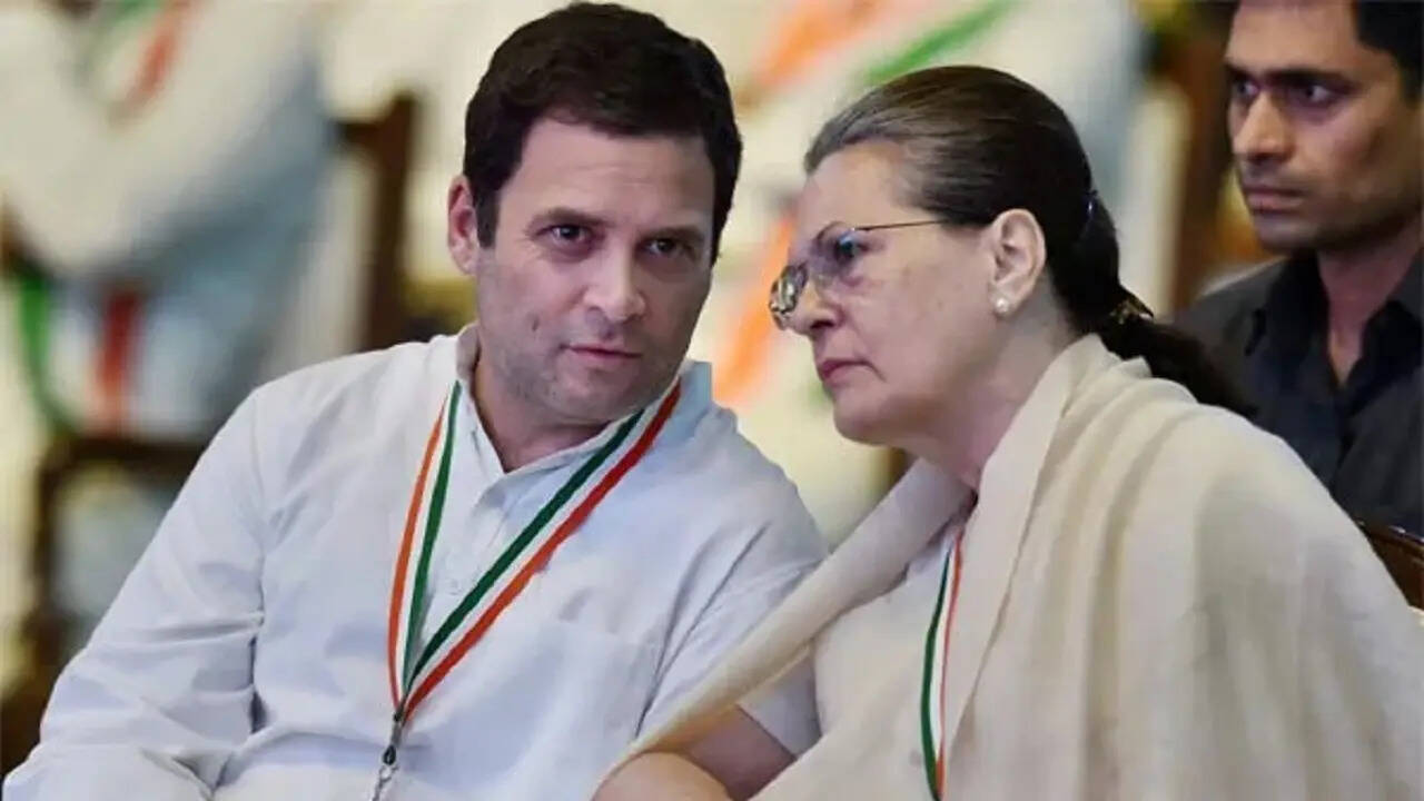 rahul gandhi sonia gandhi
