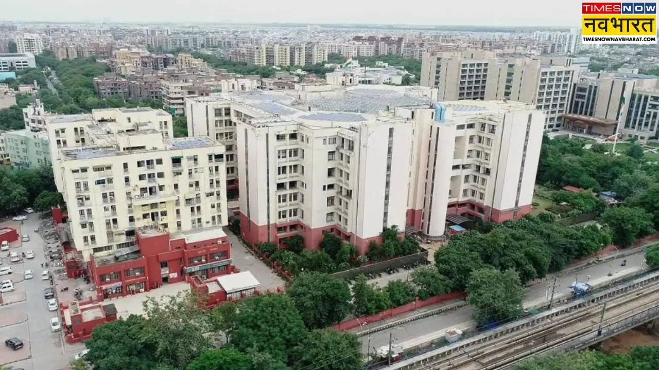 dwarka court bomb threat