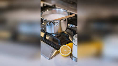 गर्मी में दूध को फटने से कैसे बचाएं? बिना फ्रीज भी लंबे समय तक फ्रेश रहेगा मिल्क
