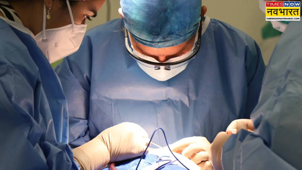 kota medical college father son surgery