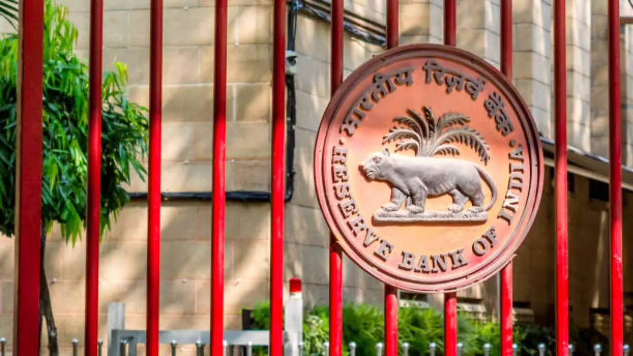 RBI, RBI fines 2025, Kotak Mahindra Bank fines