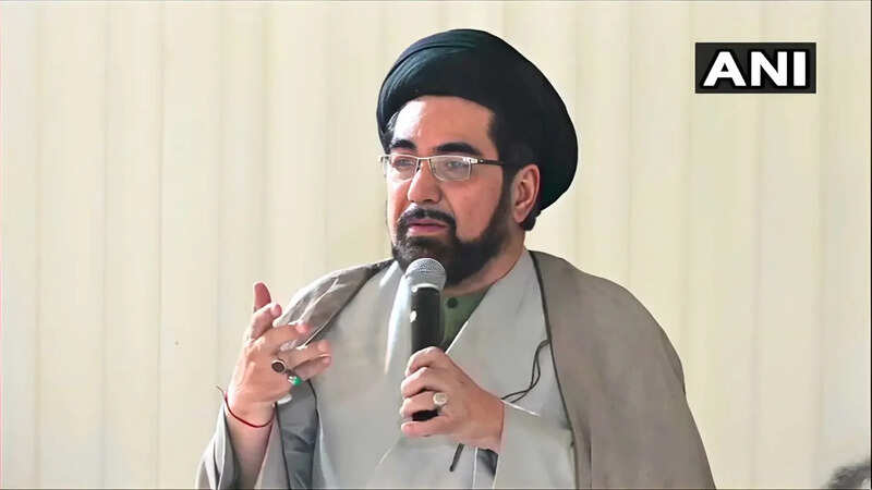 मौलाना कल्बे जव्वाद ने वक्फ कानून पर जाहिर की नाराजगी