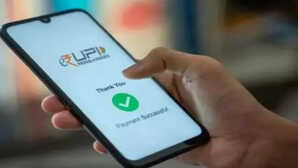 GST on UPI पूरी तरह से झूठी और भ्रामकसरकार ने 2000 रुपये से अधिक की UPI पेमेंट पर जीएसटी की खबरों को सिरे से खारिज किया