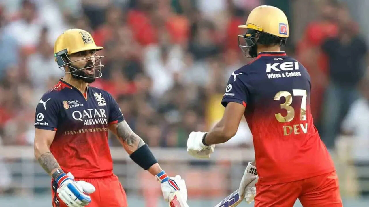 PBKS vs RCB Highlights: कोहली की विराट पारी से बेंगलुरु ने पंजाब को हराया, प्वाइंट्स टेबल में लगाई छलांग