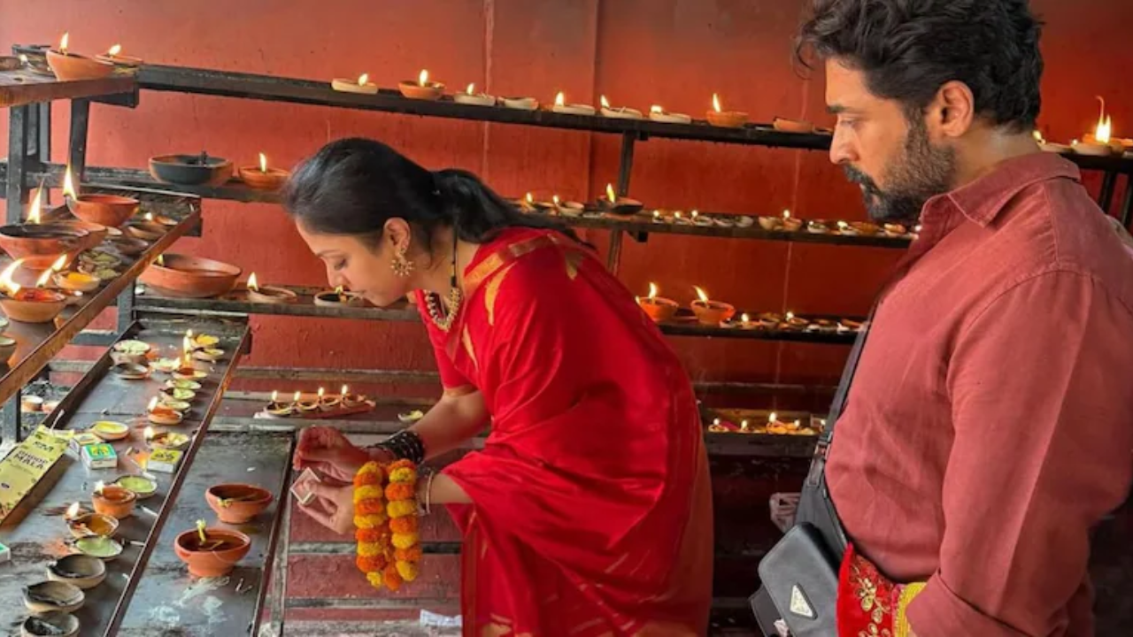 Jyotika reached Kamakhya Devi