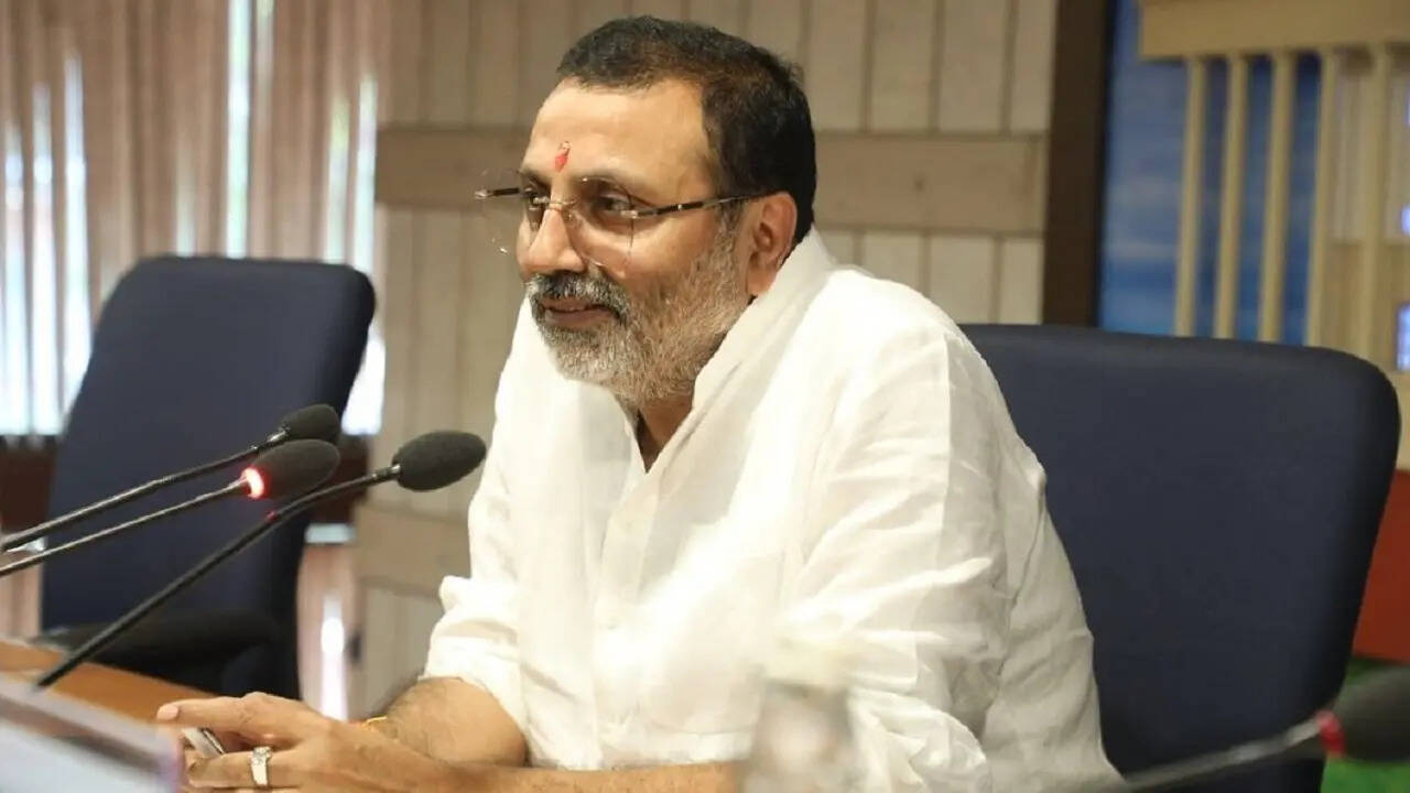 nihikant dube
