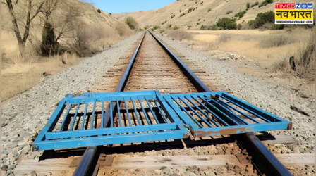 लखनऊ में एक बार फिर ट्रेन पलटाकर सैकड़ों यात्रियों की जान लेने की कोशिश