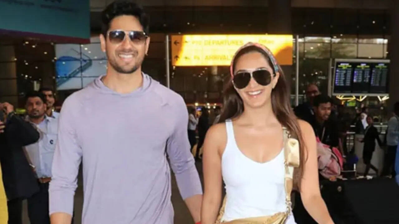 Siddharth Malhotra-Kiara Advani Buy a New Car