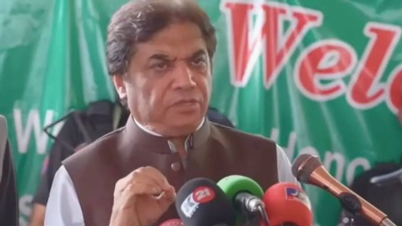 Pakistan minister Hanif Abbasi