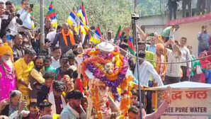 बाबा केदार शीतकालीन गद्दीस्थल से केदारनाथ धाम के लिए रवाना