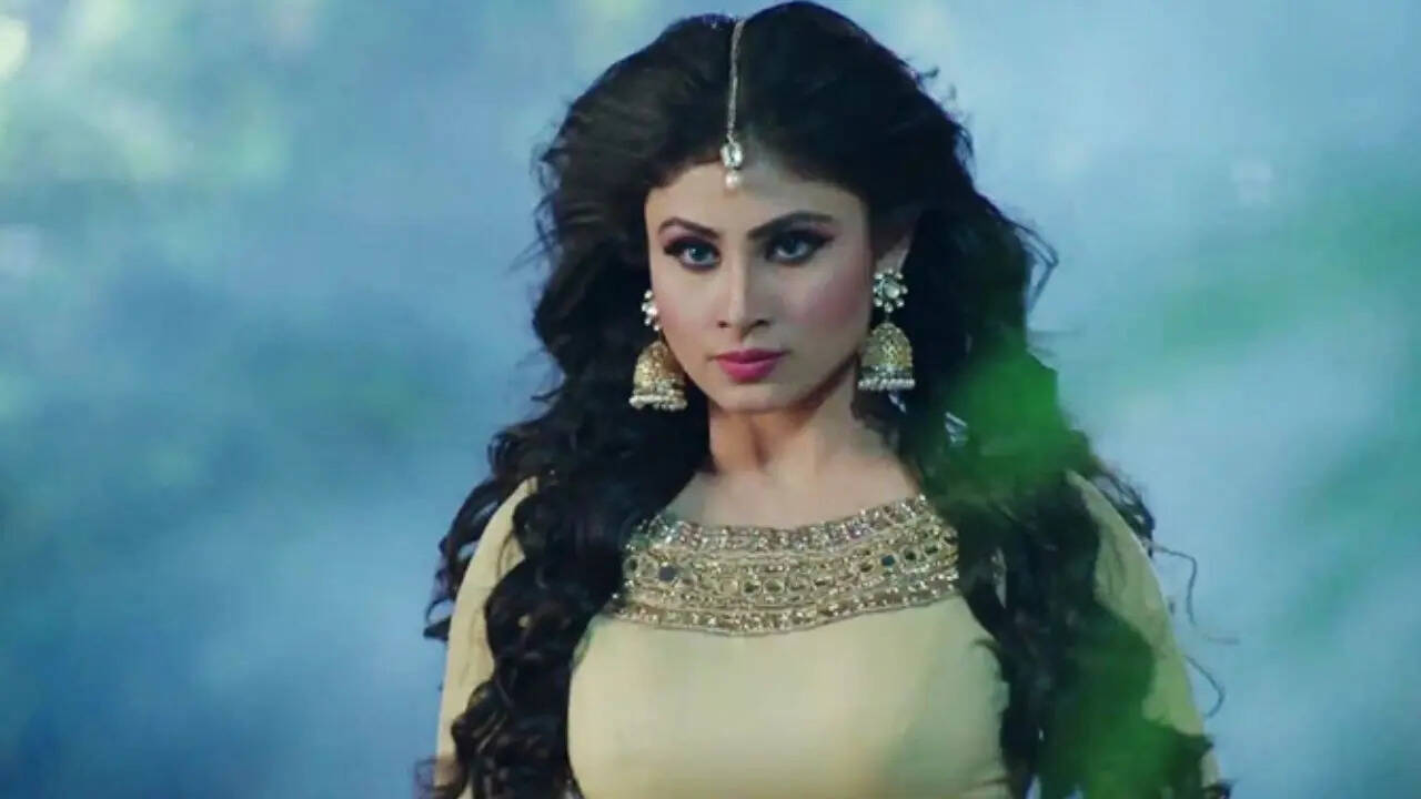 Exclusive The Bhootnii Mouni Roy