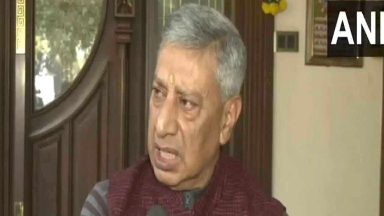 JK former DGP SP White