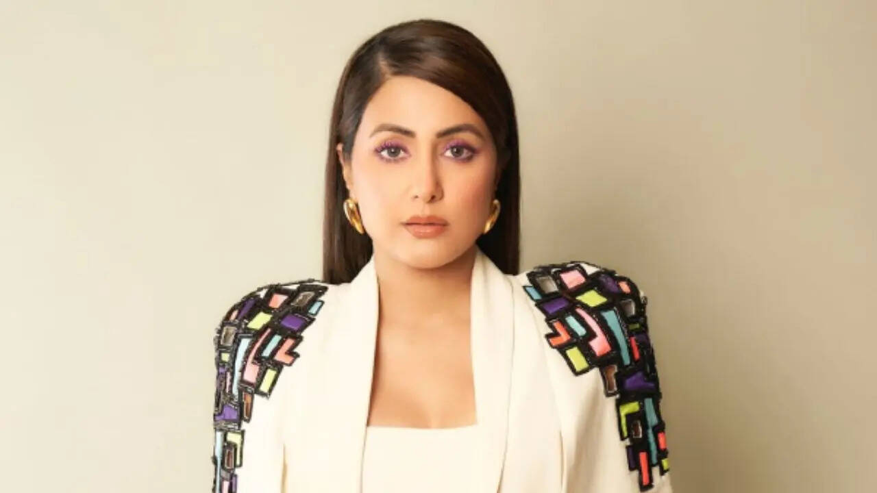 Hina Khan talked about tension between India and Pakistan