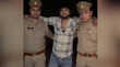 Ghaziabad Encounter पुलिस मुठभेड़ में शातिर लुटेरा गिरफ्तार गोली लगने से आरोपी घायल