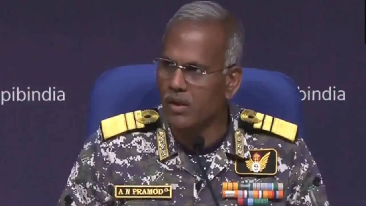 Indian Security Forces Joint Conference on Operation Sindur (3)
