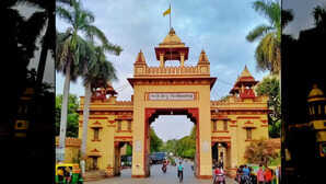 बीएचयू में खुल्लम-खुल्ला चल रहा पक्षपात और मनमानी का खेल PhD एडमिशन को लेकर एक और विवाद आया सामने
