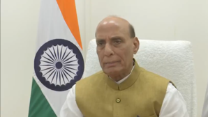 राजनाथ सिंह ने की सीडीएस चौहान सहित सैन्य अफसरों के साथ की बैठक मौजूदा हालात पर चर्चा