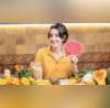 Health Quiz दिमाग को खोखला कर सकती है किस विटामिन की कमी जानिए किन फूड्स में होते हैं भरपूर
