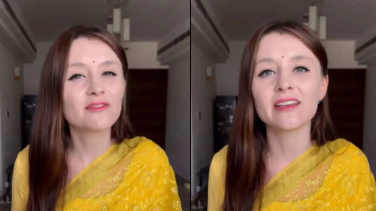Russian Girl In Saree