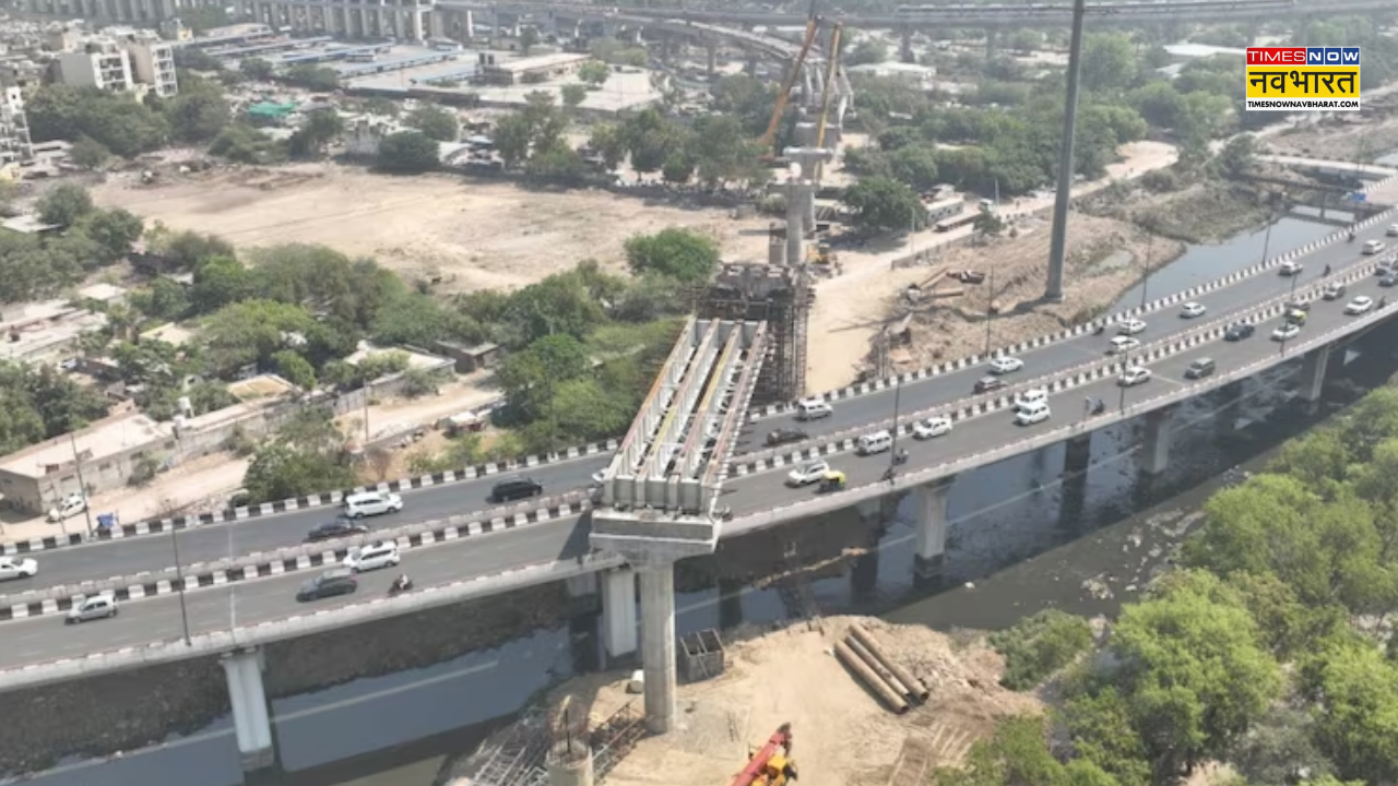 Barapullah flyover steel span installed